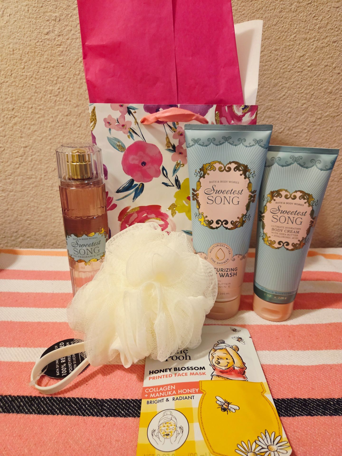 New Bath & Body Works Sweetest Song set