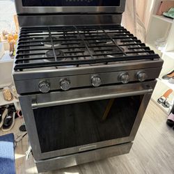 KitchenAid Stainless Steel Gas Stove – very good condition