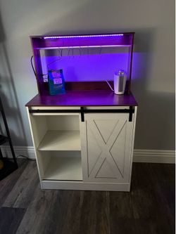 Coffee/wine bar