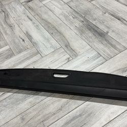 2015 Mercedes GL550 truck cargo cover 