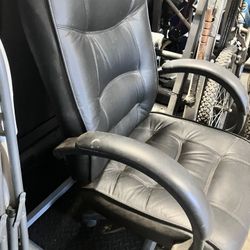 Desk Chair Perfect Conditions 