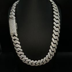 Solid 925 Silver Cuban Link Chain Vvs Moissanite Diamond 