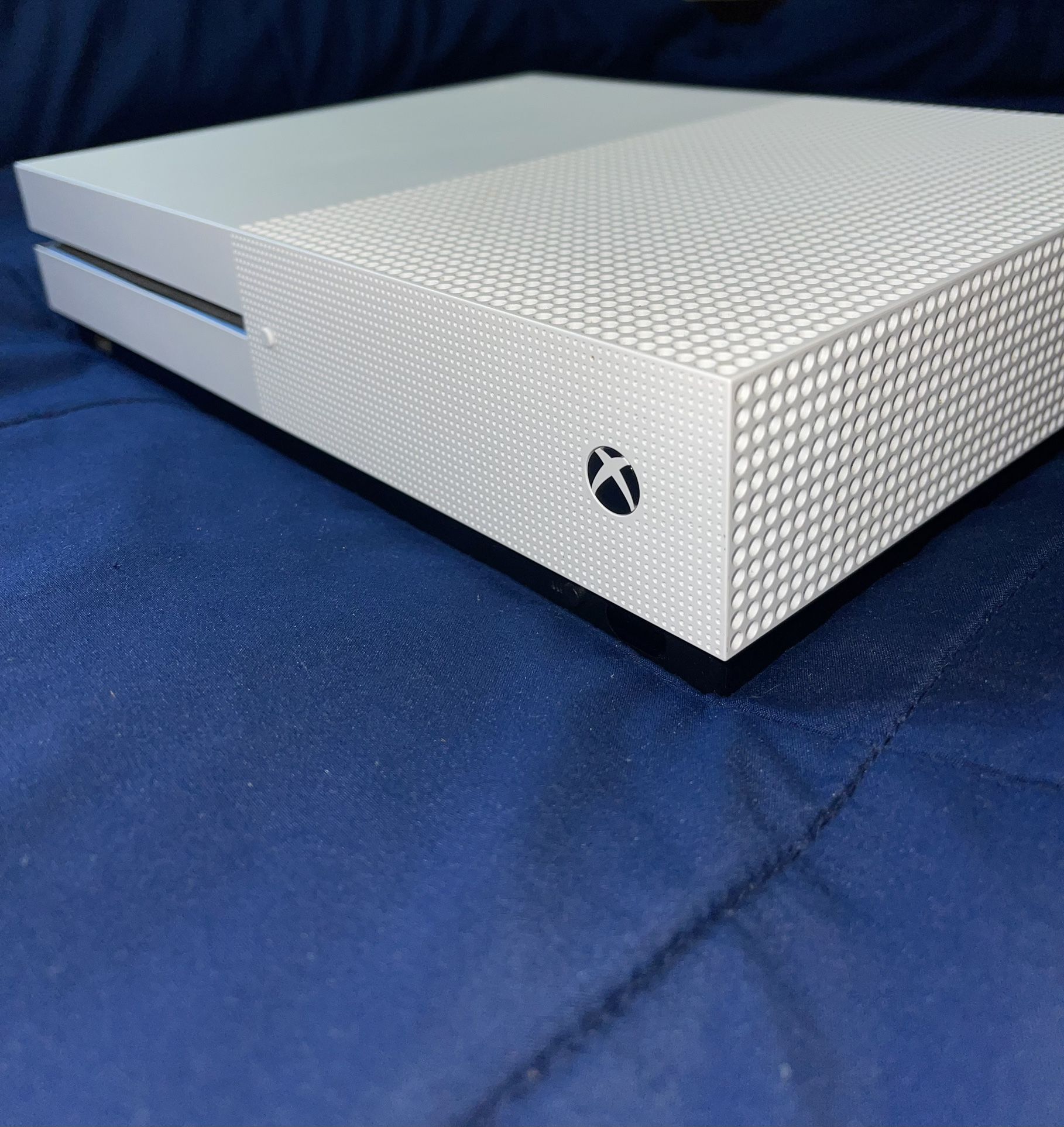 Xbox One S Console