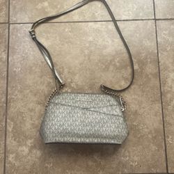 Michael Kors Jet Set Travel Dome Crosssbody Bag Purse 