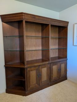 4-piece Modular Wood Bookshelves and Display Cabinet