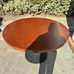 30 Inch Round Conference Table