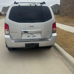 Nissan Path Finder 2007