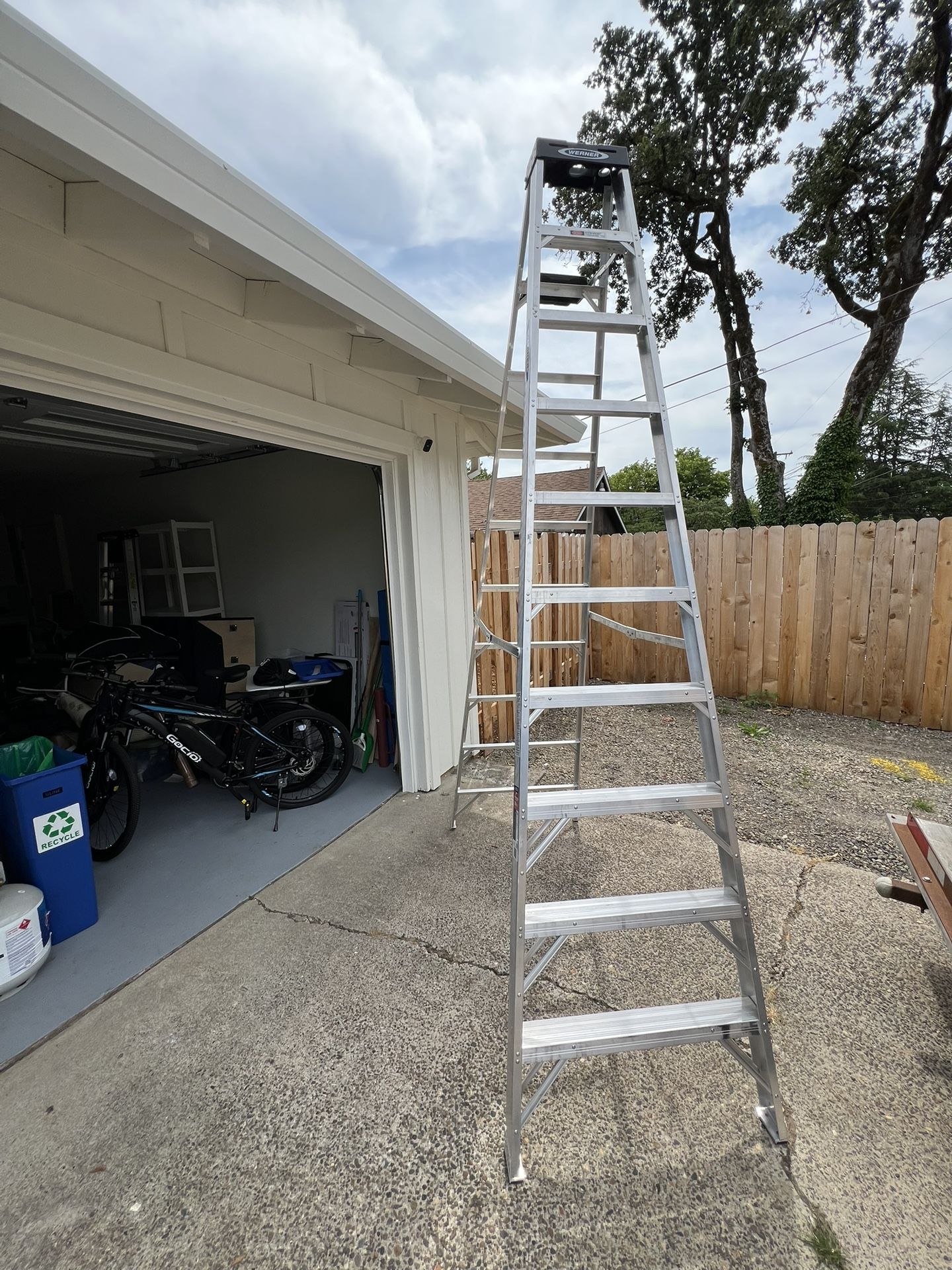 10 Ft Ladder