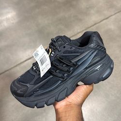 Brand new Adidas Jellyfish sz6.5 (8w)