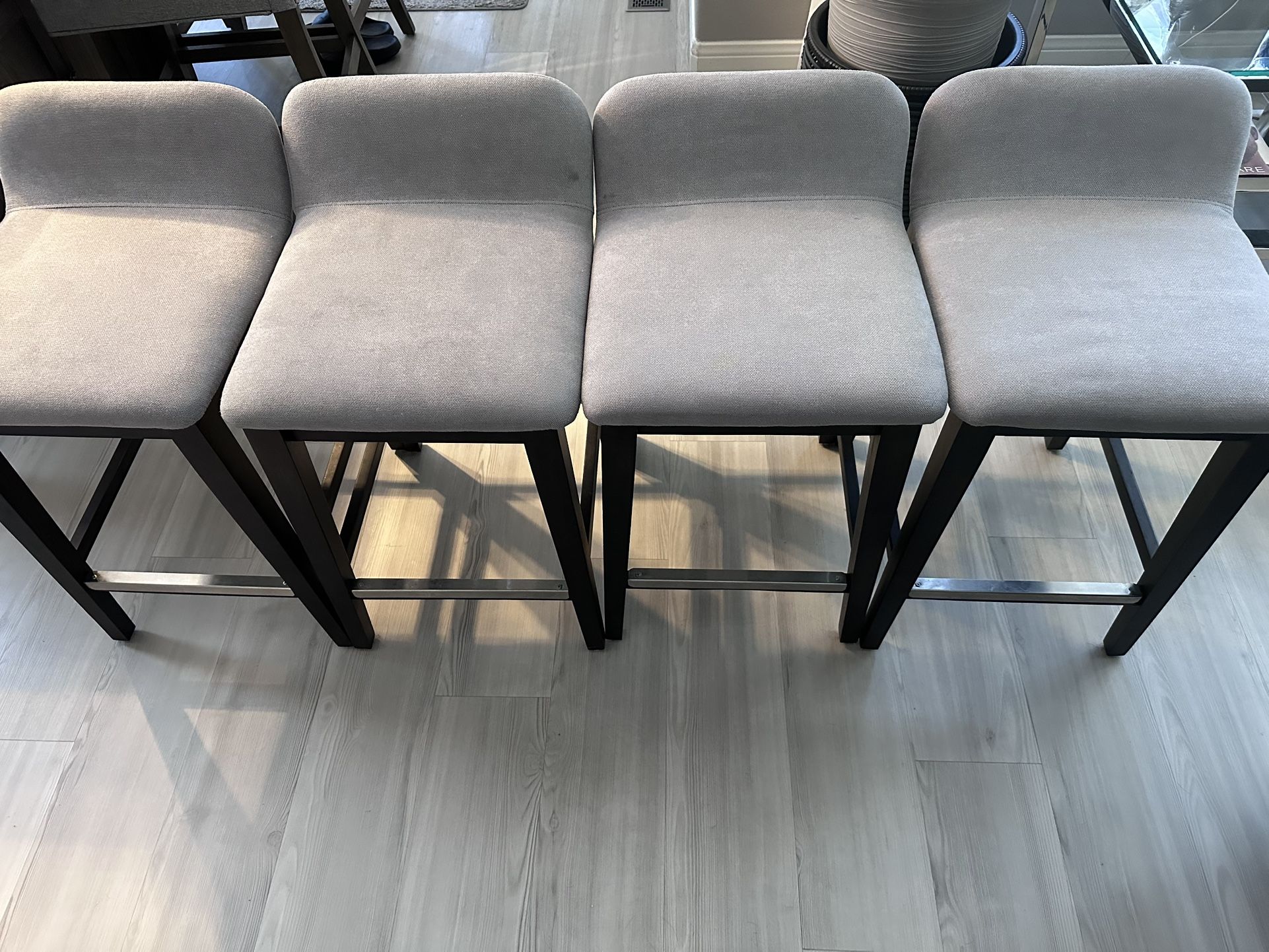 4 Grey Bar Stools Like New Condition