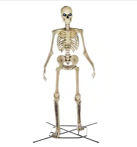 NEW- NO BOX 12 ft Giant-Sized Skeleton "Skelly" with LCD Eyes - $600