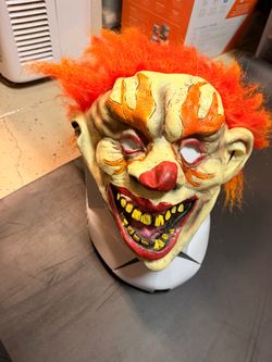 Scary clown mask