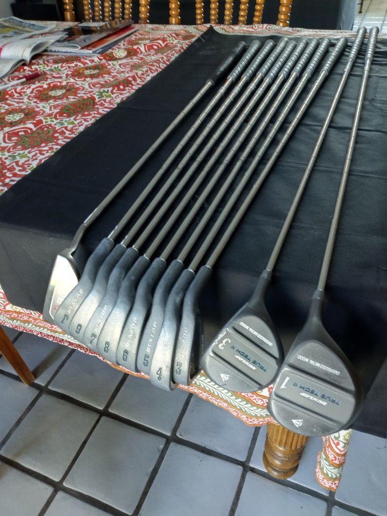 Used Set Of Women's R/H Golf Clubs