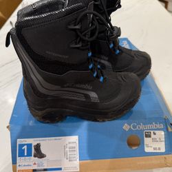 Columbia Unisex-Child Bugaboot Plus Iv Omni-Heat Snow Boot