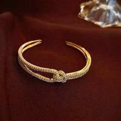 Exquisite Zircon Cuff Bracelets Gold Plating Knot Opening Bracelet 