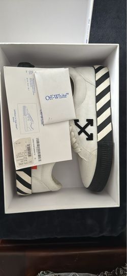 Off-White Low Top Sneakers White Black Stripe