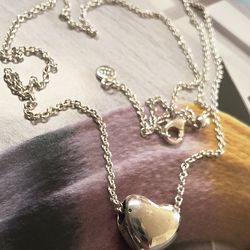 Pandora Necklace w Heart Charm