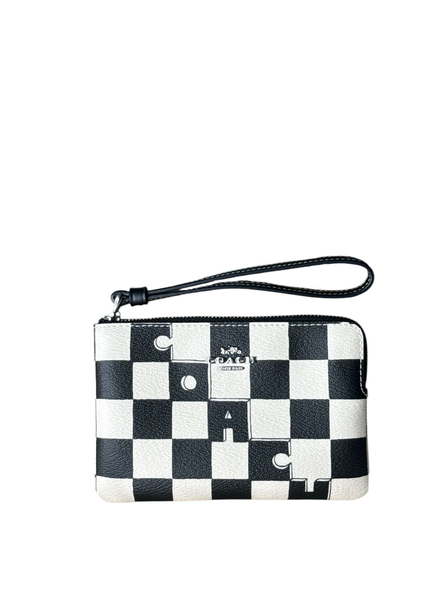 (MT321) NWT Coach Black and White Checkered Wristlet