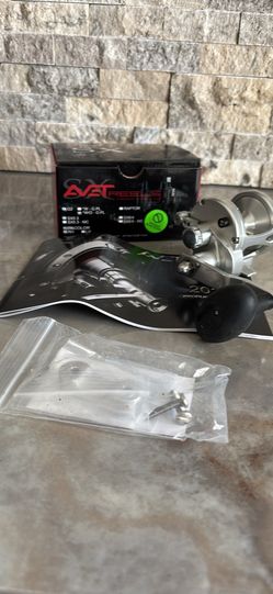 Excellent Avet SX5.3:1 fishing reel.