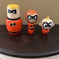 Disney The Incredibles Wooden Figurines/Statues 