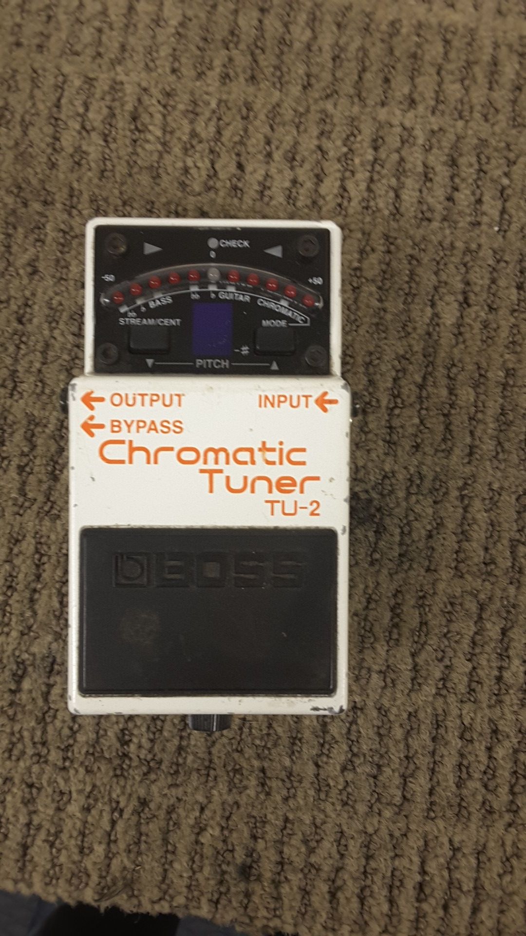 Boss chromatic tuner pedal