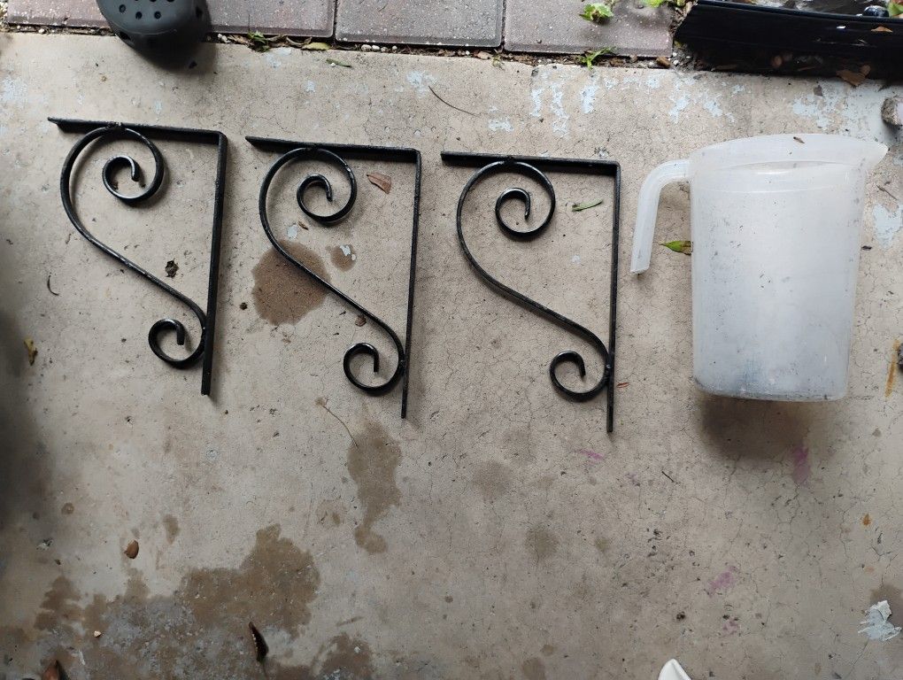 Shelf Brackets