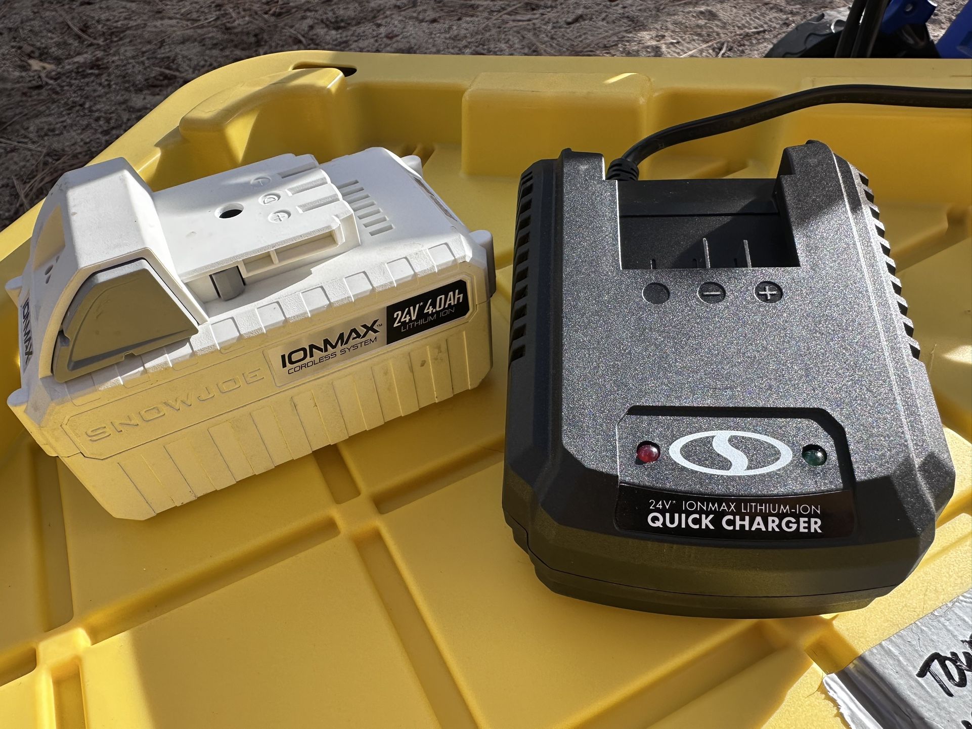 Snowjoe Sunjoe Battery & Charger