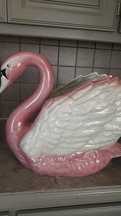 Ceramic swan