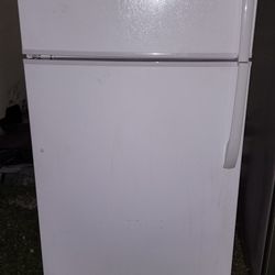 Top Bottom Fridge 