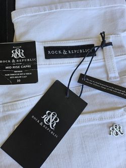Size 10 White Capri