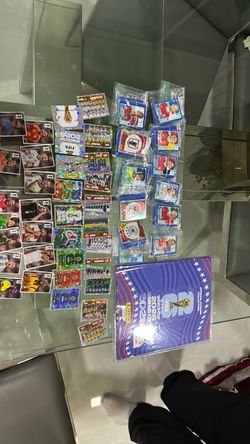 Complete Set Of Blue Parallel cards Including the Blue USA Album Special Edition