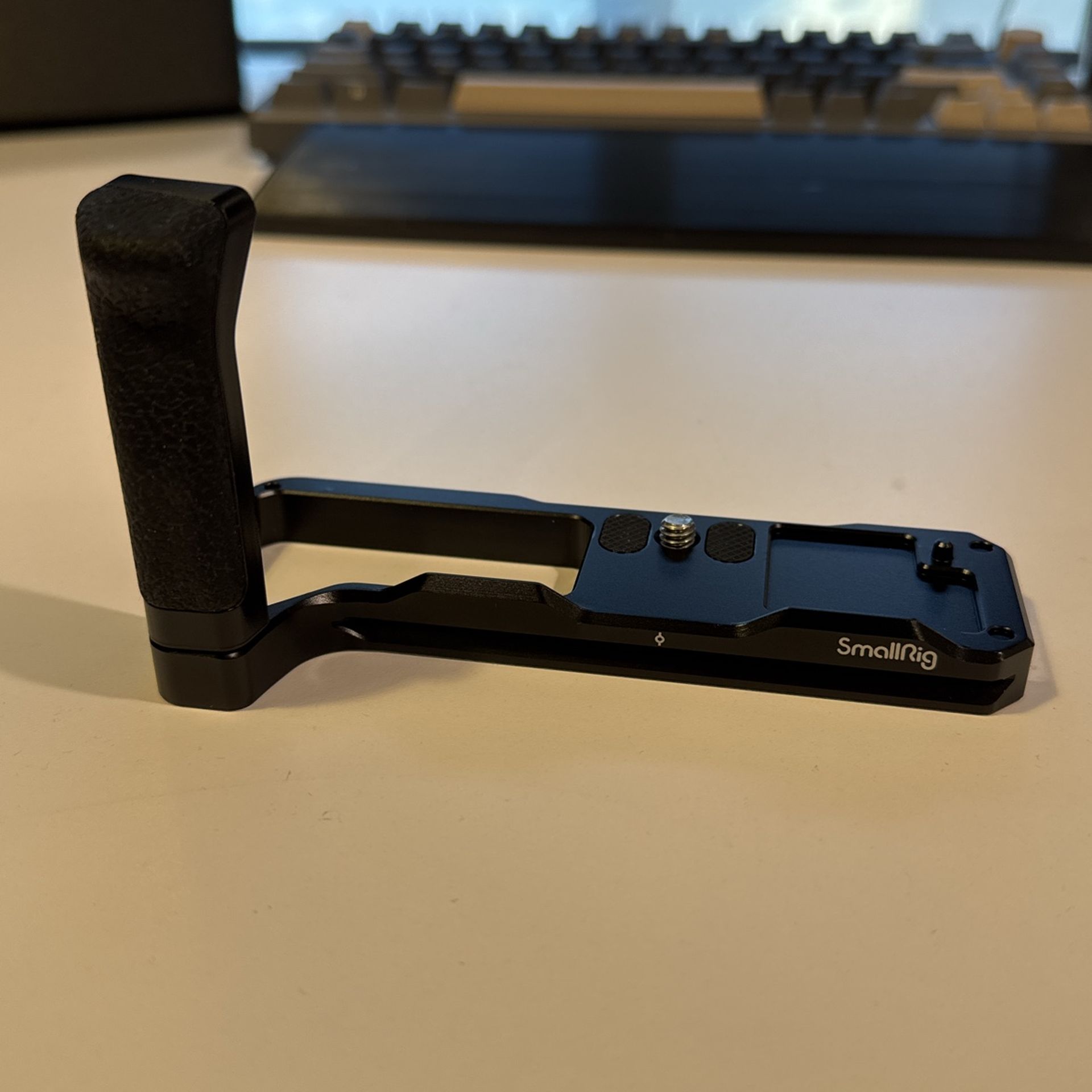 Small ring L-shape Rig for Fujifilm X-T4