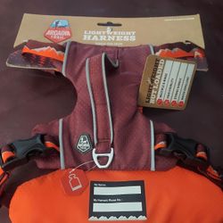 Arcadia trail lightweight harness small. Brand New $10.00 Firm