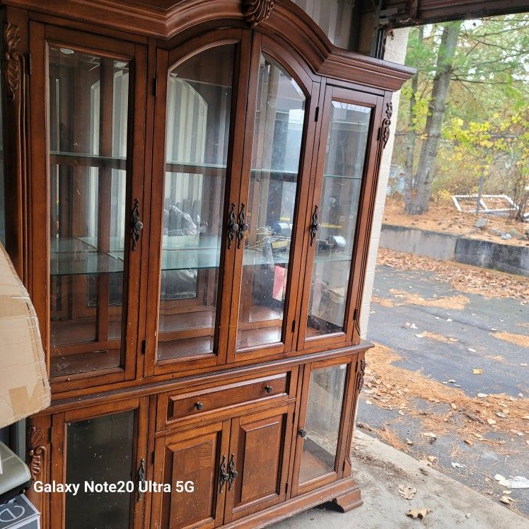 China Cabinet 