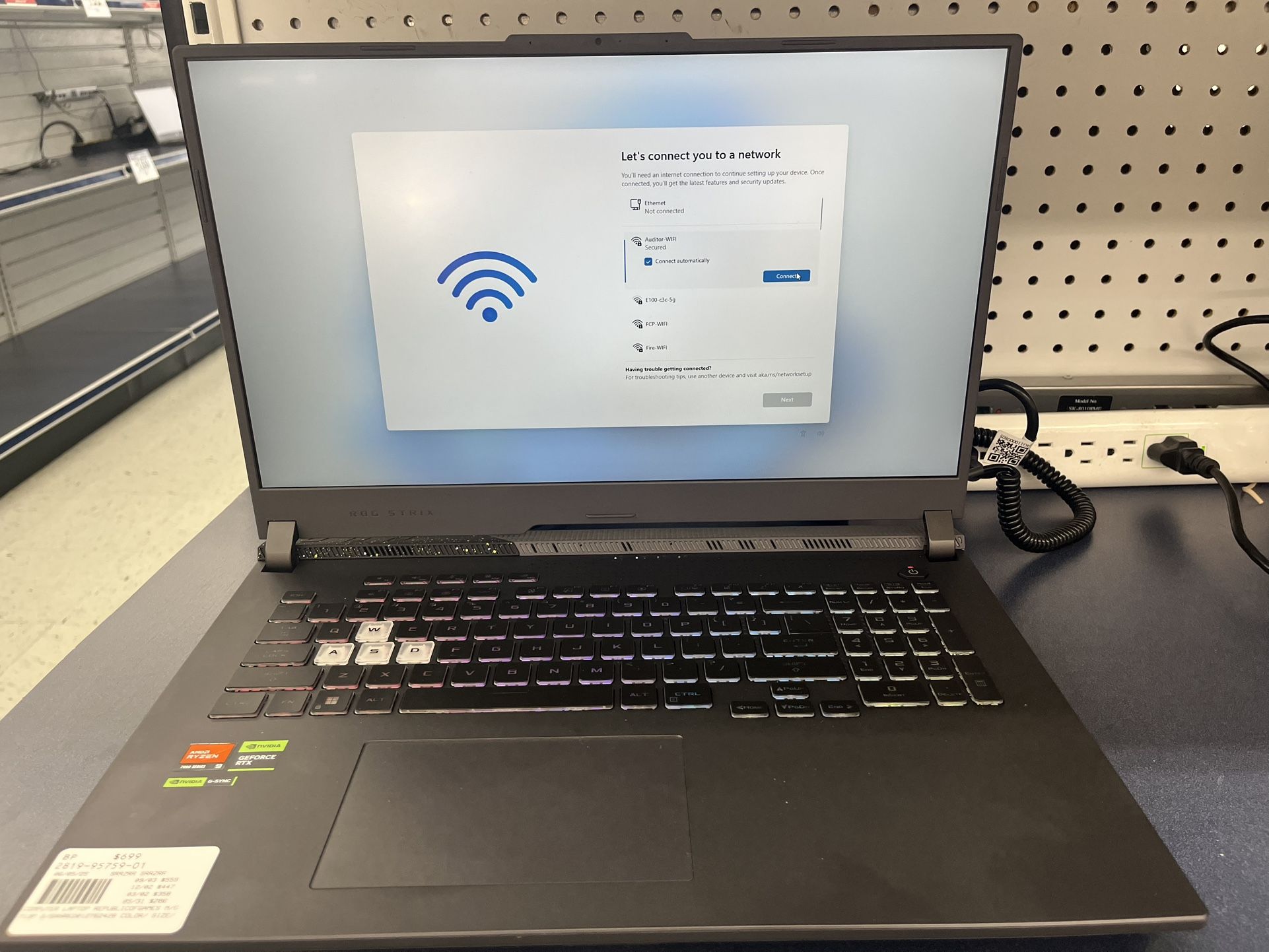 ROG Strix G17 Gaming Laptop (2023) G713