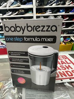 New Baby Breeza Formula Mixer