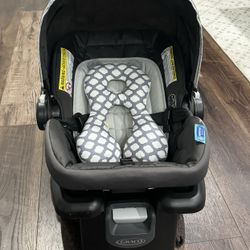 Graco Baby Car Seat  With  Stroller And Booster Seat