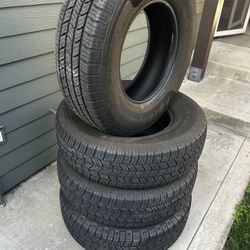 4 Solarus HT Tires 245/75R16