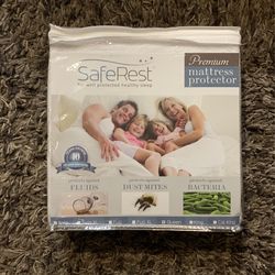 SafeRest Premium Mattress  Protector