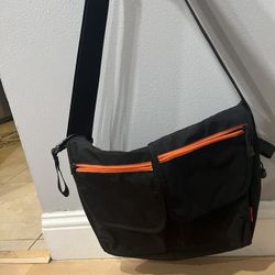 Messenger Bag