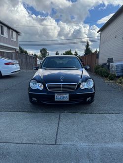 2005 Mercedes Benz C-Class C240 Sedan