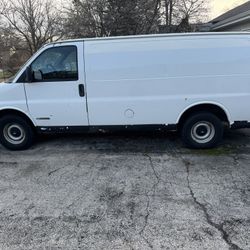 2001 Chevrolet Express