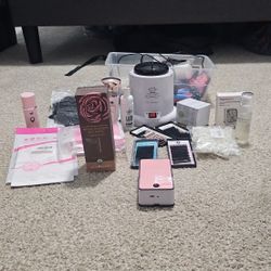 Eyelash Tech Supplies