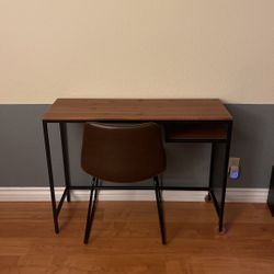 Mid Century Modern Desk And Chair