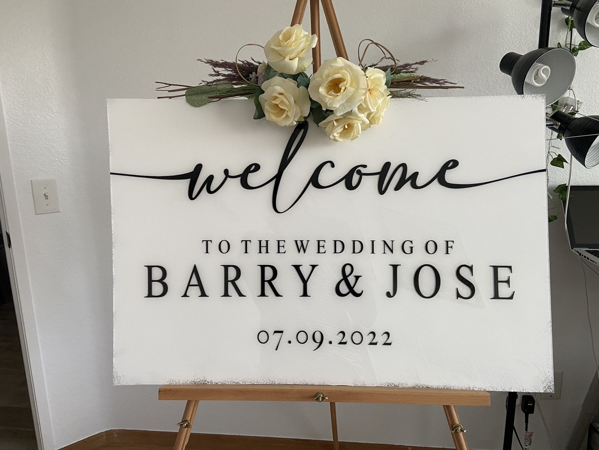 Welcome Signs Ready To Order !