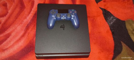 ENVIA TU OFERTA O INTERCAMBIO Por la PLAYSTATION 4 SLIM 1TB LIBERADA CON 18 JUEGOS