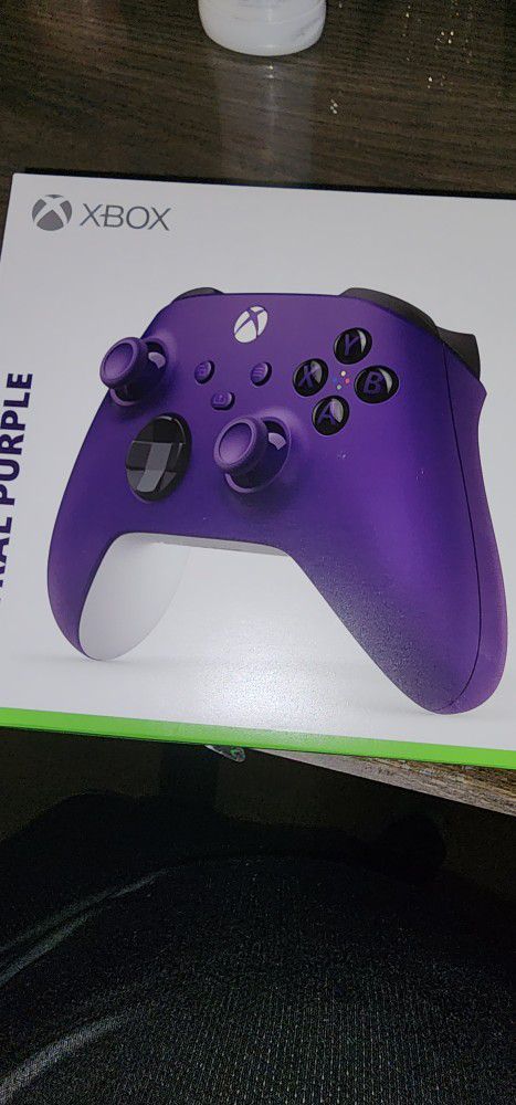 Xbox Series X/S Controller LIKE NEW