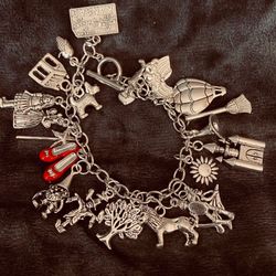 New Wizard of Oz Charm Bracelet 24 Charms Handmade!