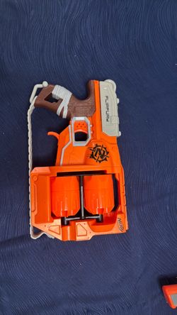 NERF Zombie Strike FlipFury — model A9603