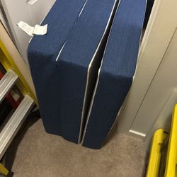 Like New / Trifold, Twin Bed